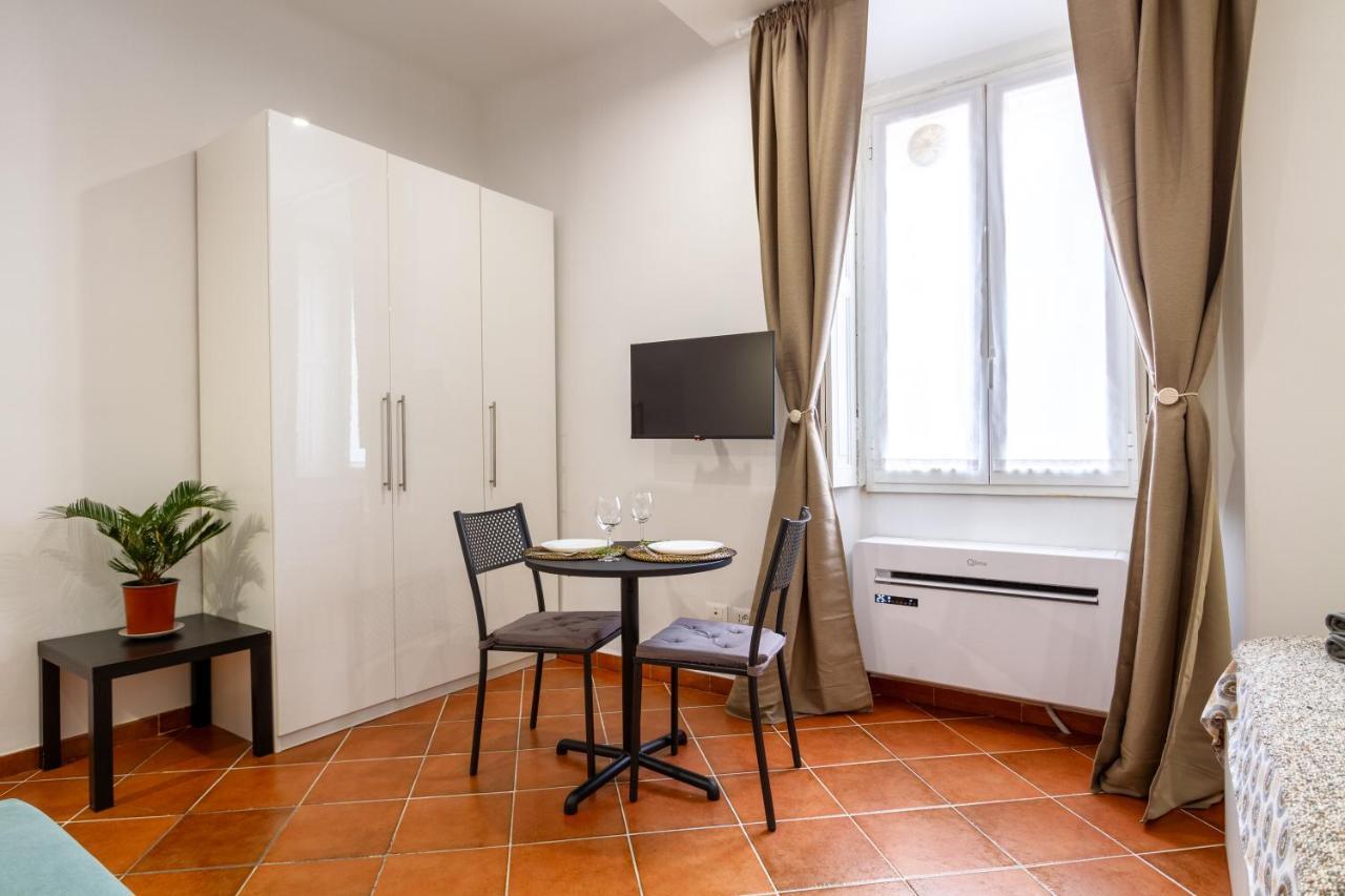 Deliziosa Abitazione Privata In Zona Navigli Apartment Milan Bagian luar foto