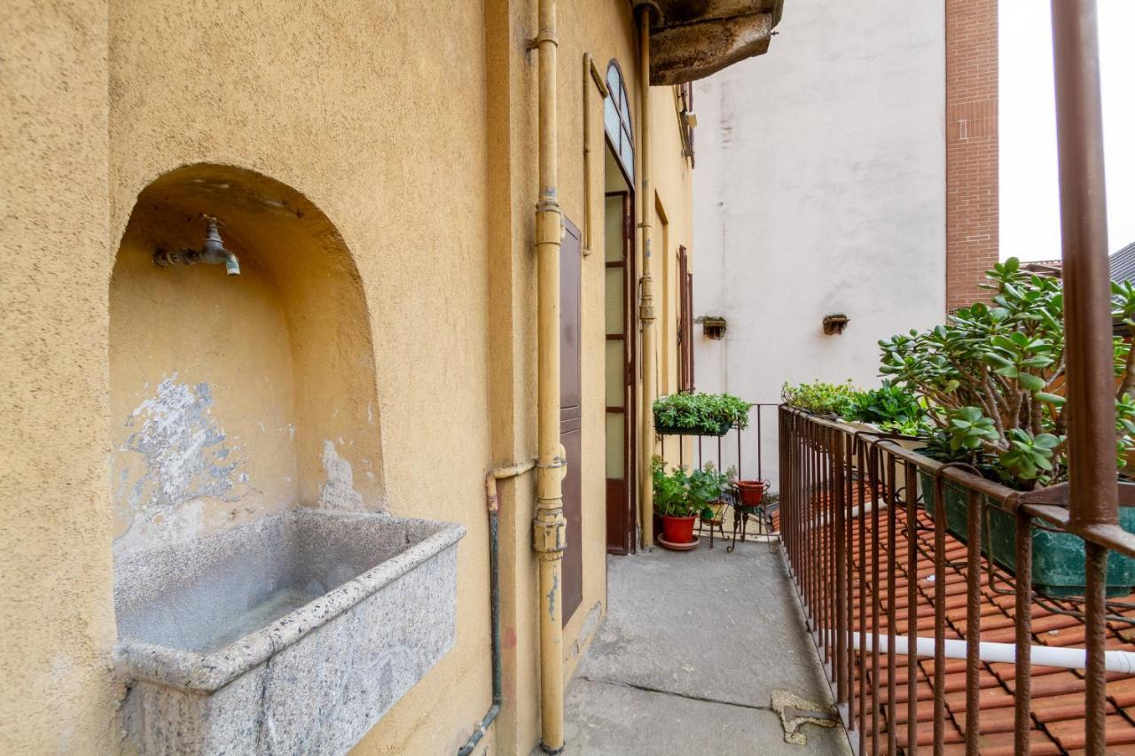 Deliziosa Abitazione Privata In Zona Navigli Apartment Milan Bagian luar foto